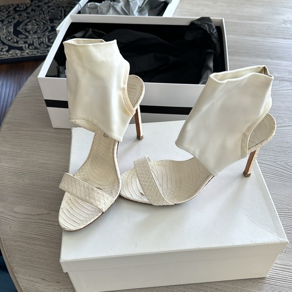 Manolo Blahnik Python sandals - Picture 3 of 4